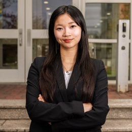 Linh Ngo Headshot 2025