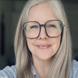 Photo of Kerry Alexander