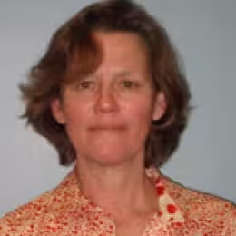 Head shot of Lisa Eaker