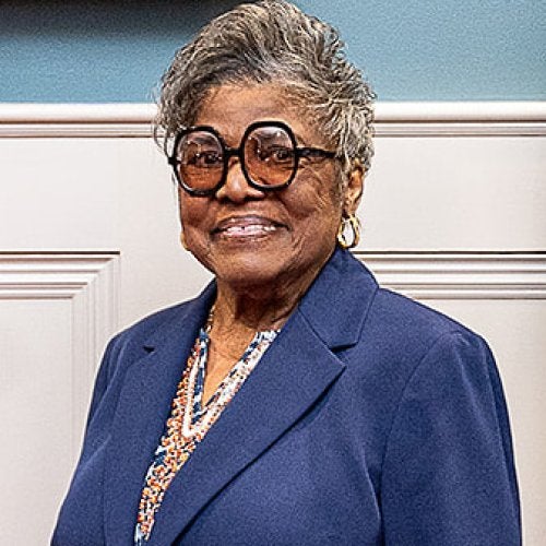 Elaine Johnson Coates '59