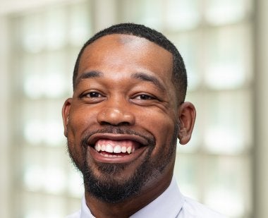 ChristopherTravers_Headshot