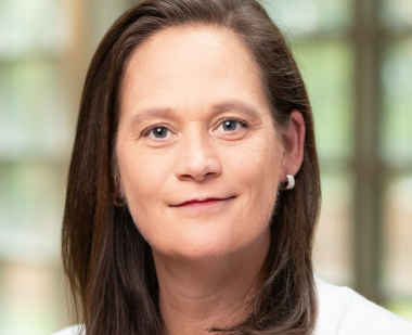 Sarah CK Moore headshot