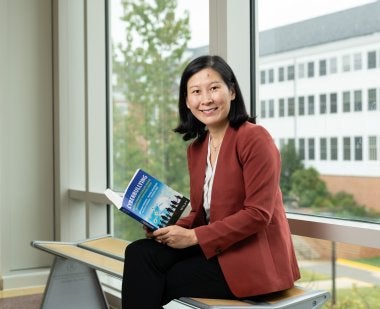 Associate Professor Chunyan Yang