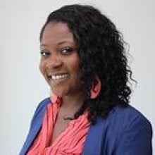 Leslie Edwards headshot