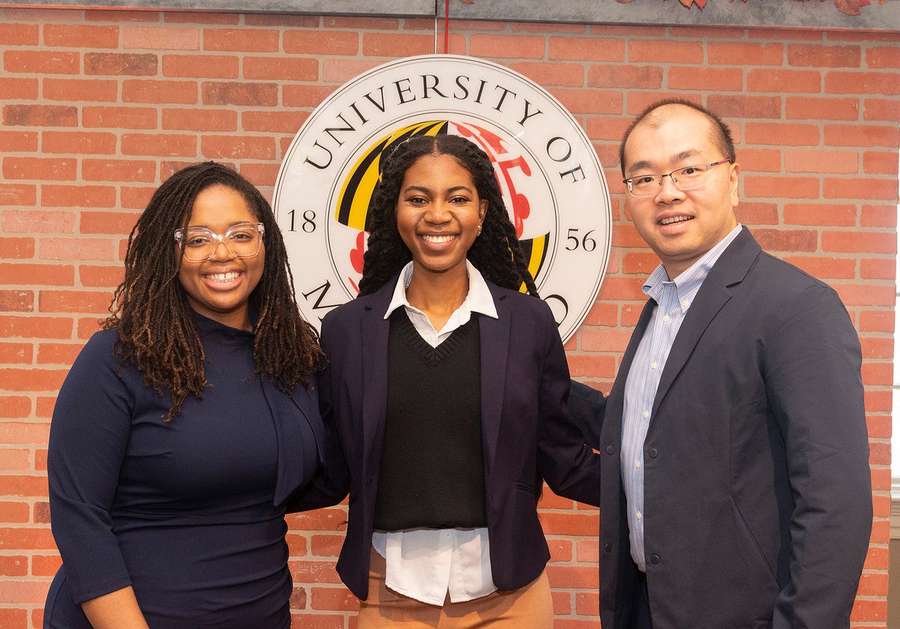 Victoria Rush with her teacher mentor, Ola Gerald, and faculty mentor, Bo Zhou 