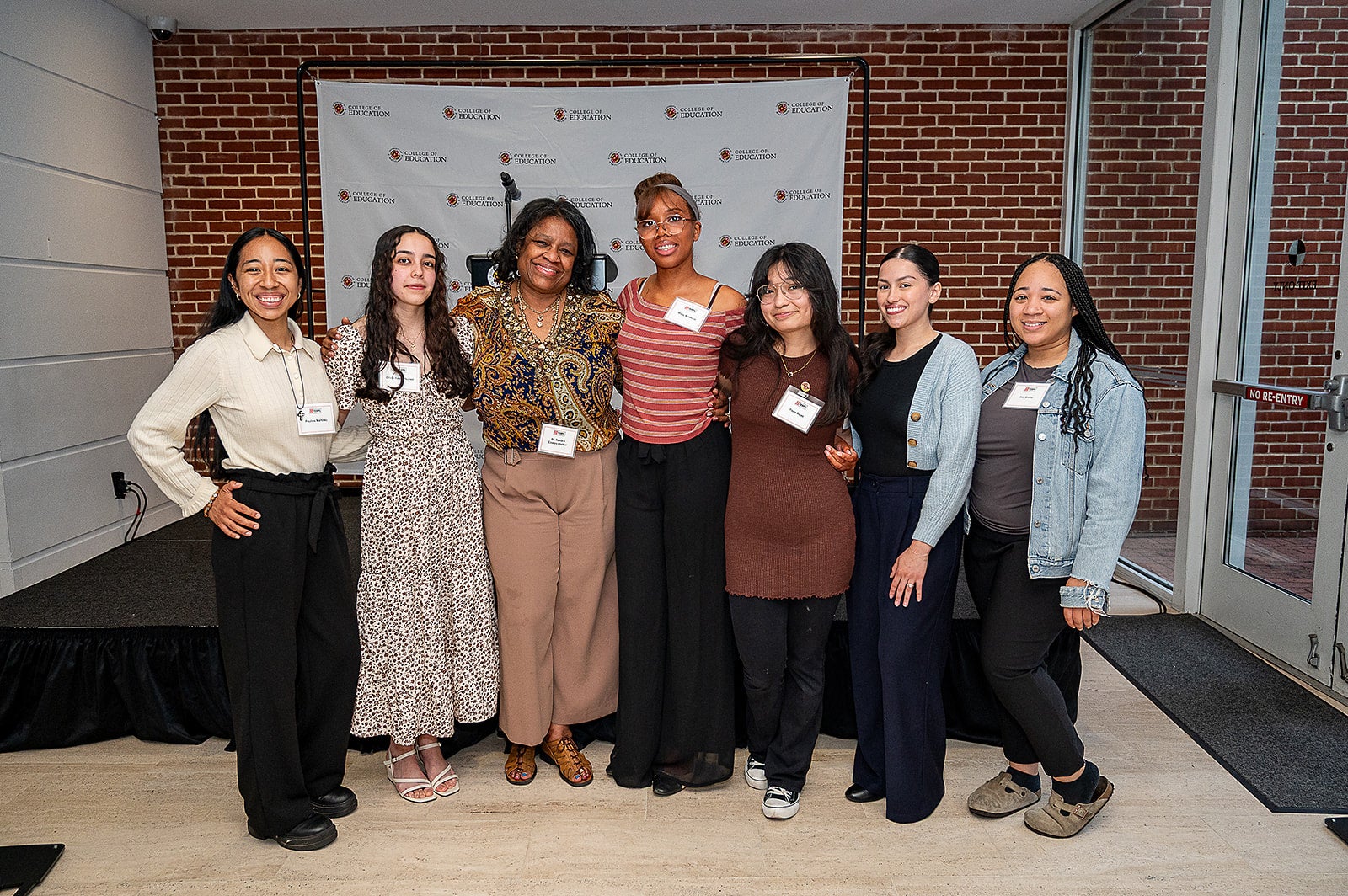 Recipients of the Elaine Johnson Coates '59 Scholarship with Coates' daughter, Dr. Tamara Elmira Coates-Walker.
